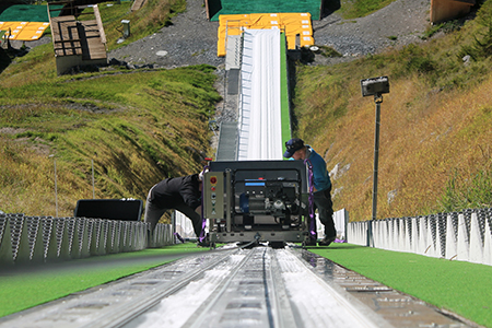 Ice-track on the : Lötschberg ski jump HS106